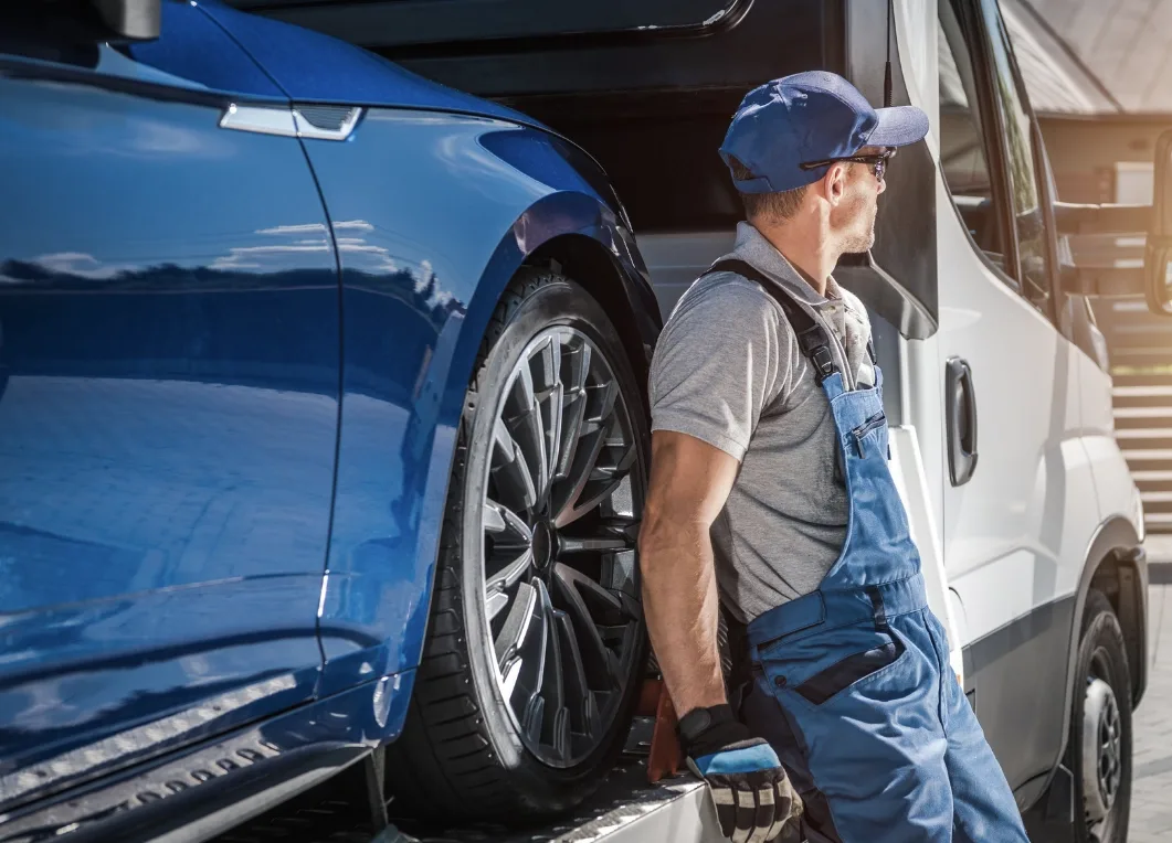 Windsor commercial fleet tow operator